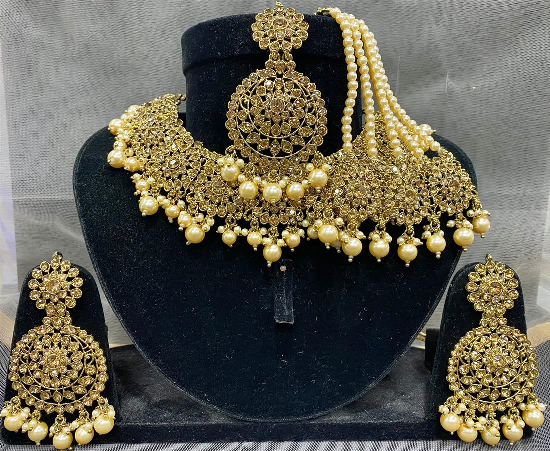 Gold Necklace Sets