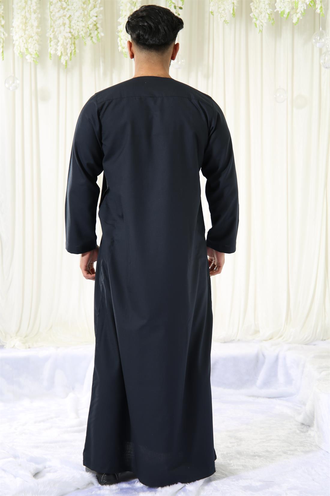 Mens Jubba in Polyester Viscose with Machine Embroidery