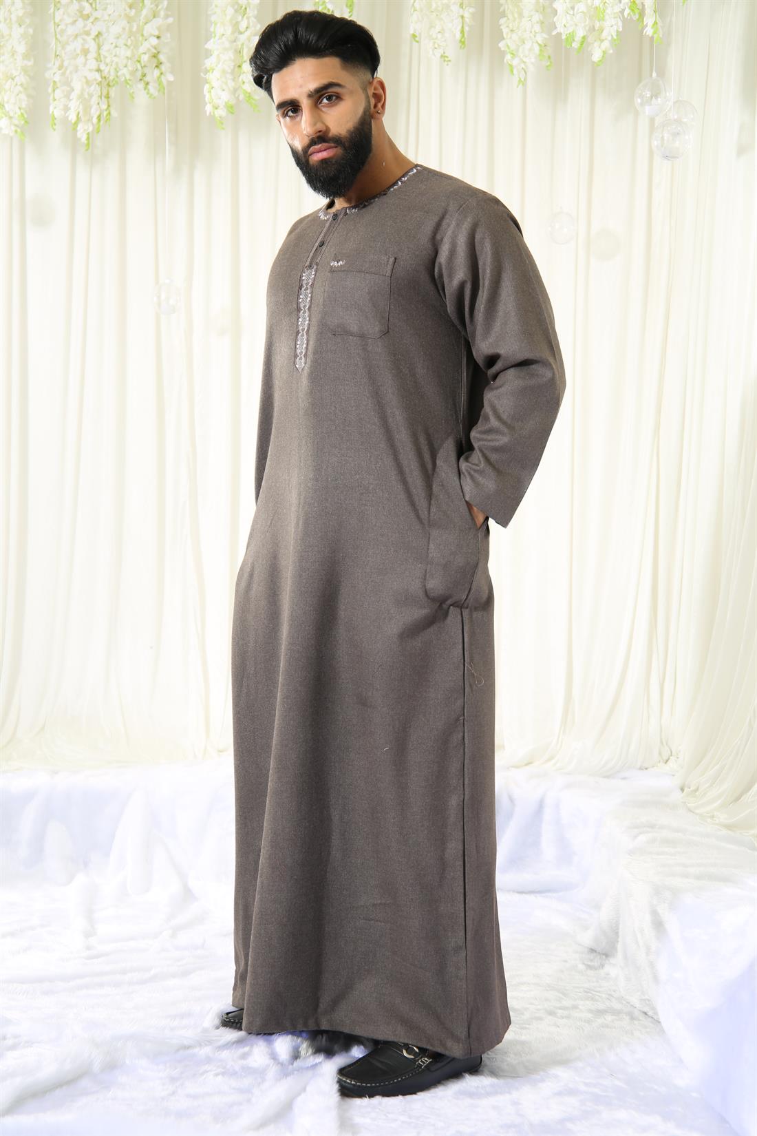 Embroidered Mens Jubba
