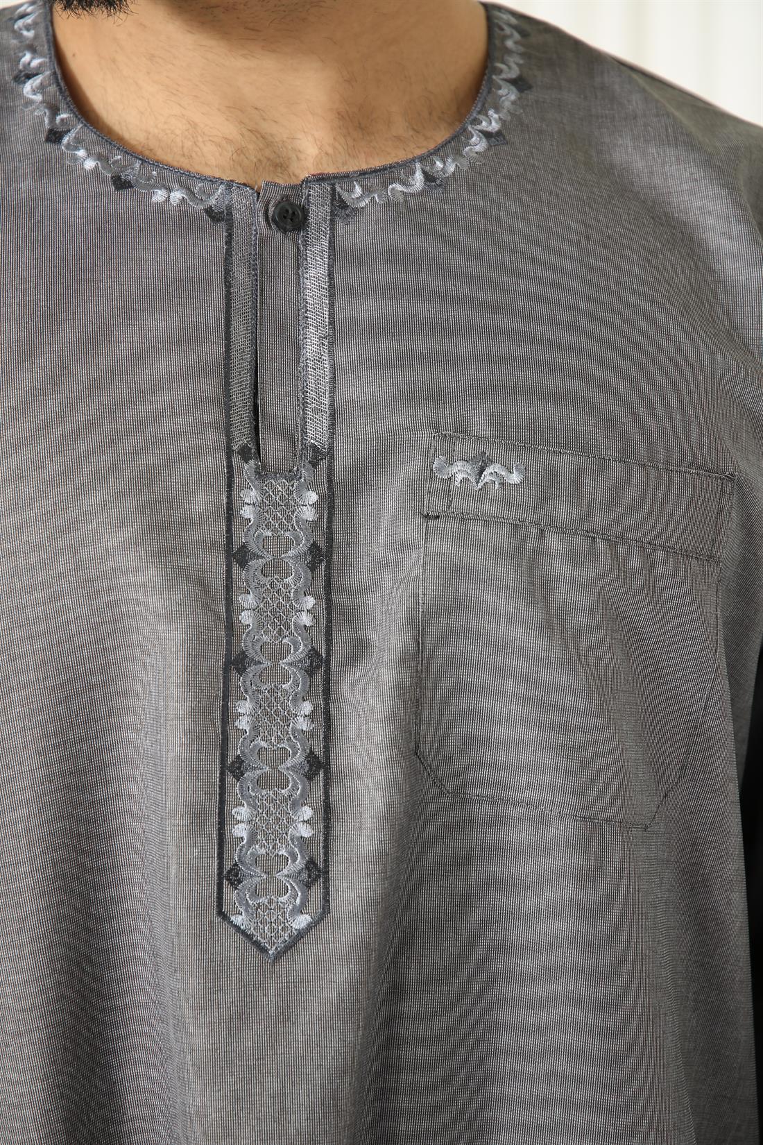 Mens Jubba in Polyester Viscose with Machine Embroidery