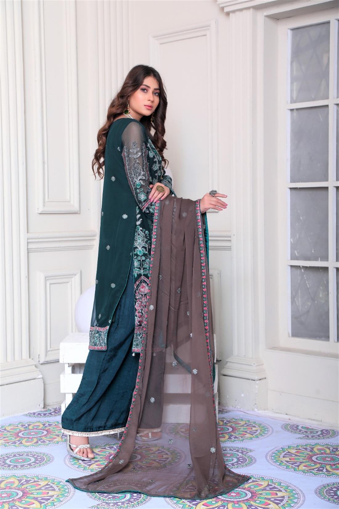 Bottle 3 Piece Embroidered Ladies Readymade Salwar Suit