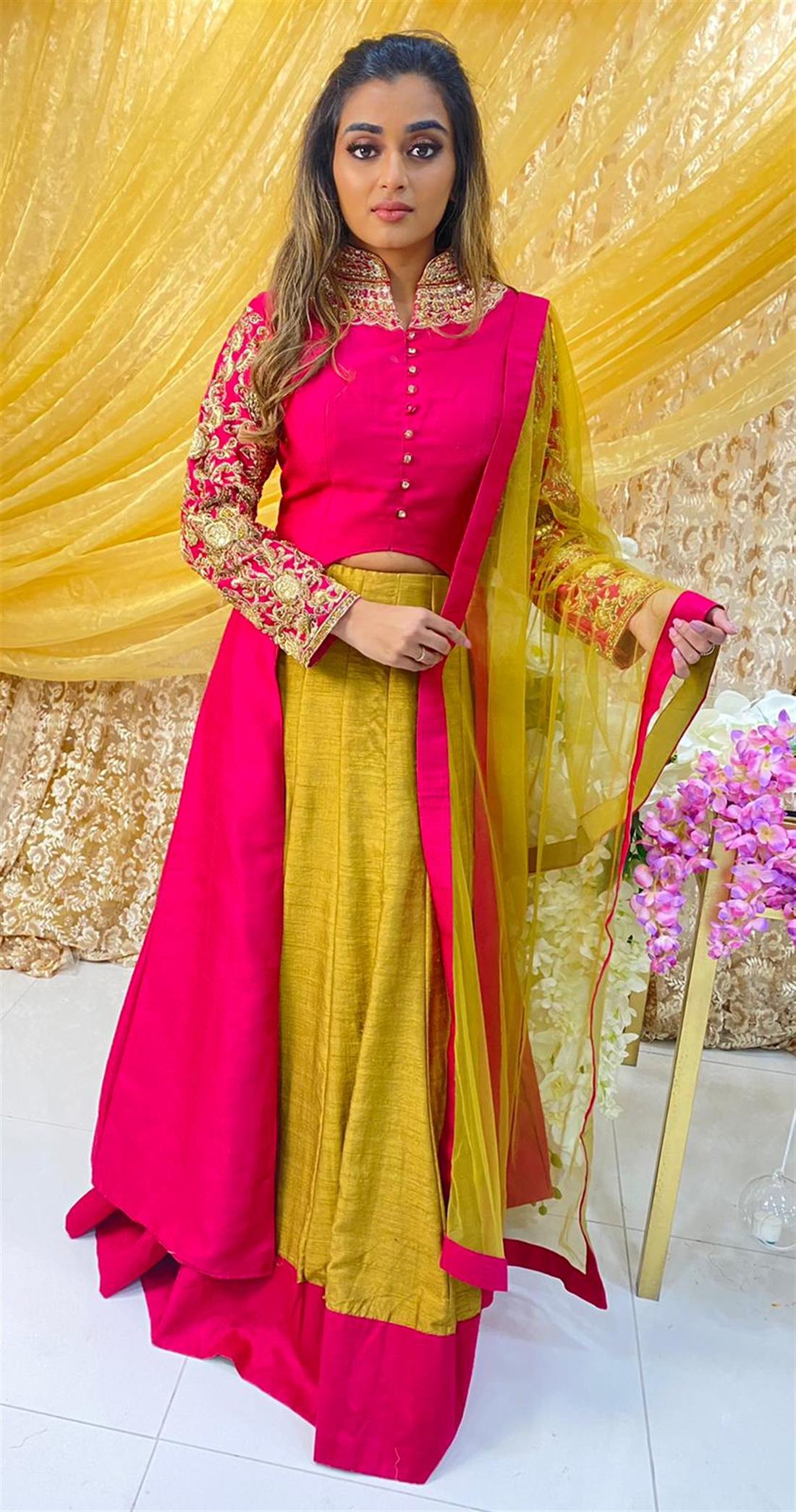 Pink & Antique Gold Stone Work Net Bridal Partywear