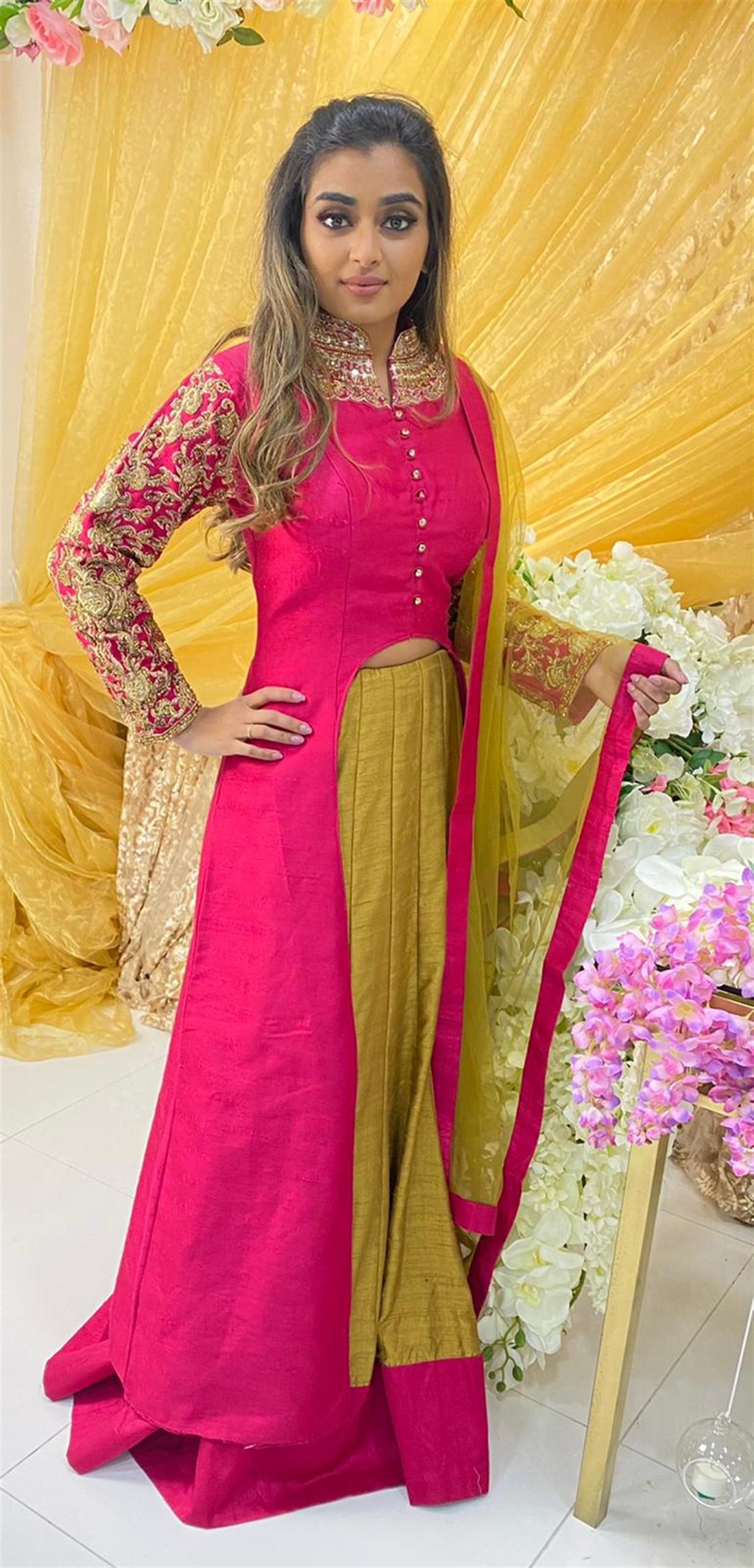 Pink & Antique Gold Stone Work Net Bridal Partywear