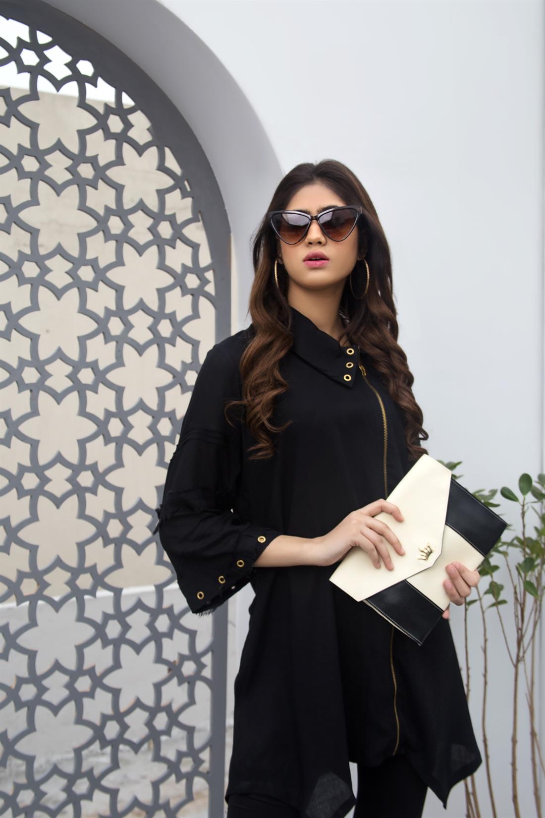 Black Linen Zoya Collections