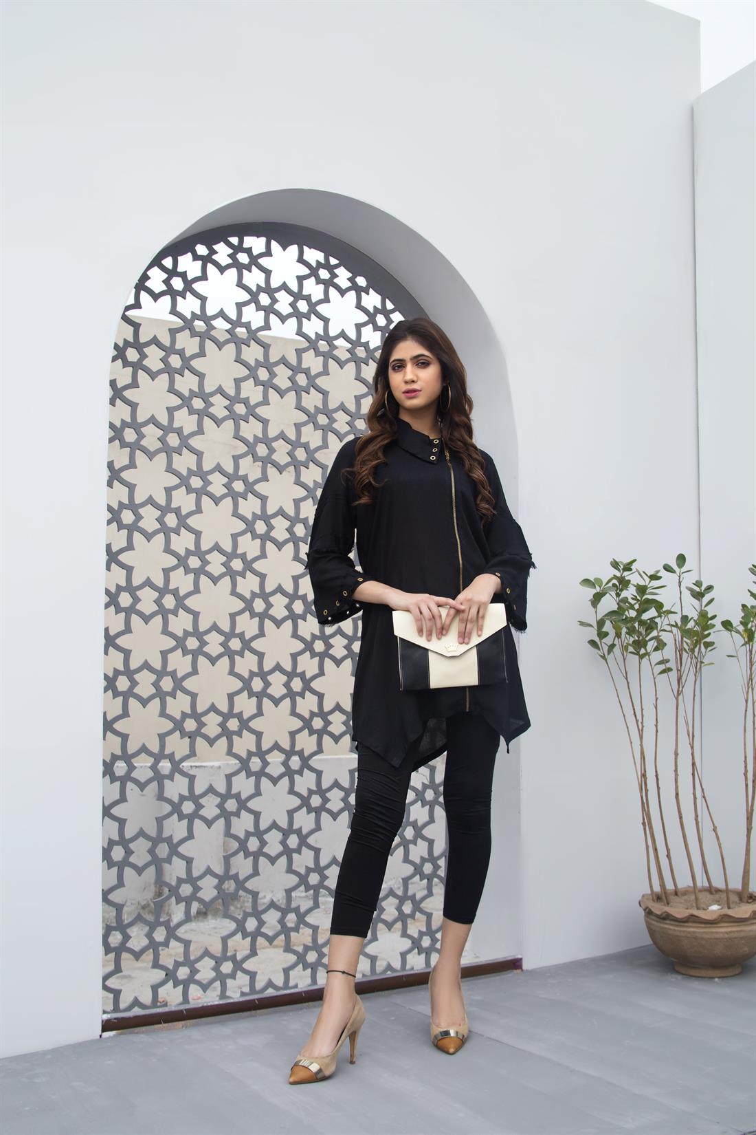 Black Linen Zoya Collections
