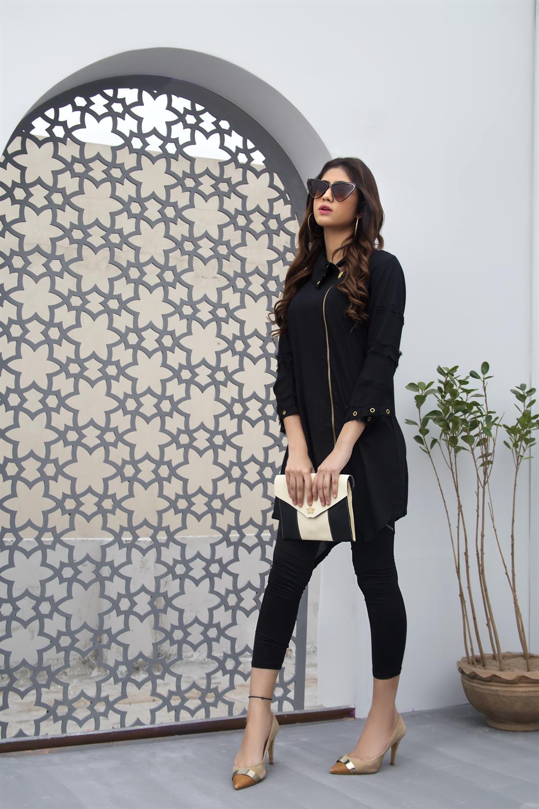 Black Linen Zoya Collections