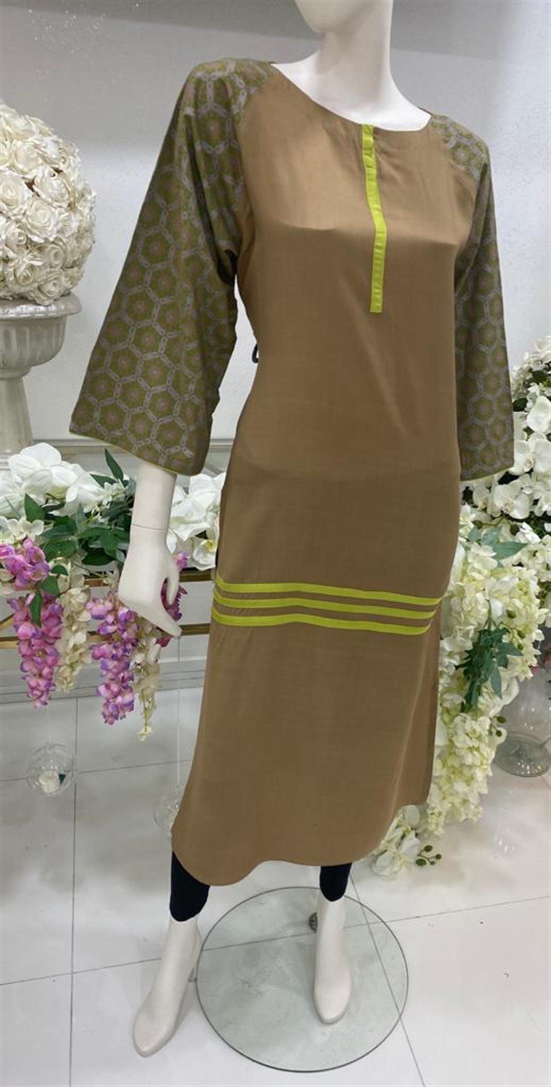 Caramel Brown Linen Straight Embroidered Kameez