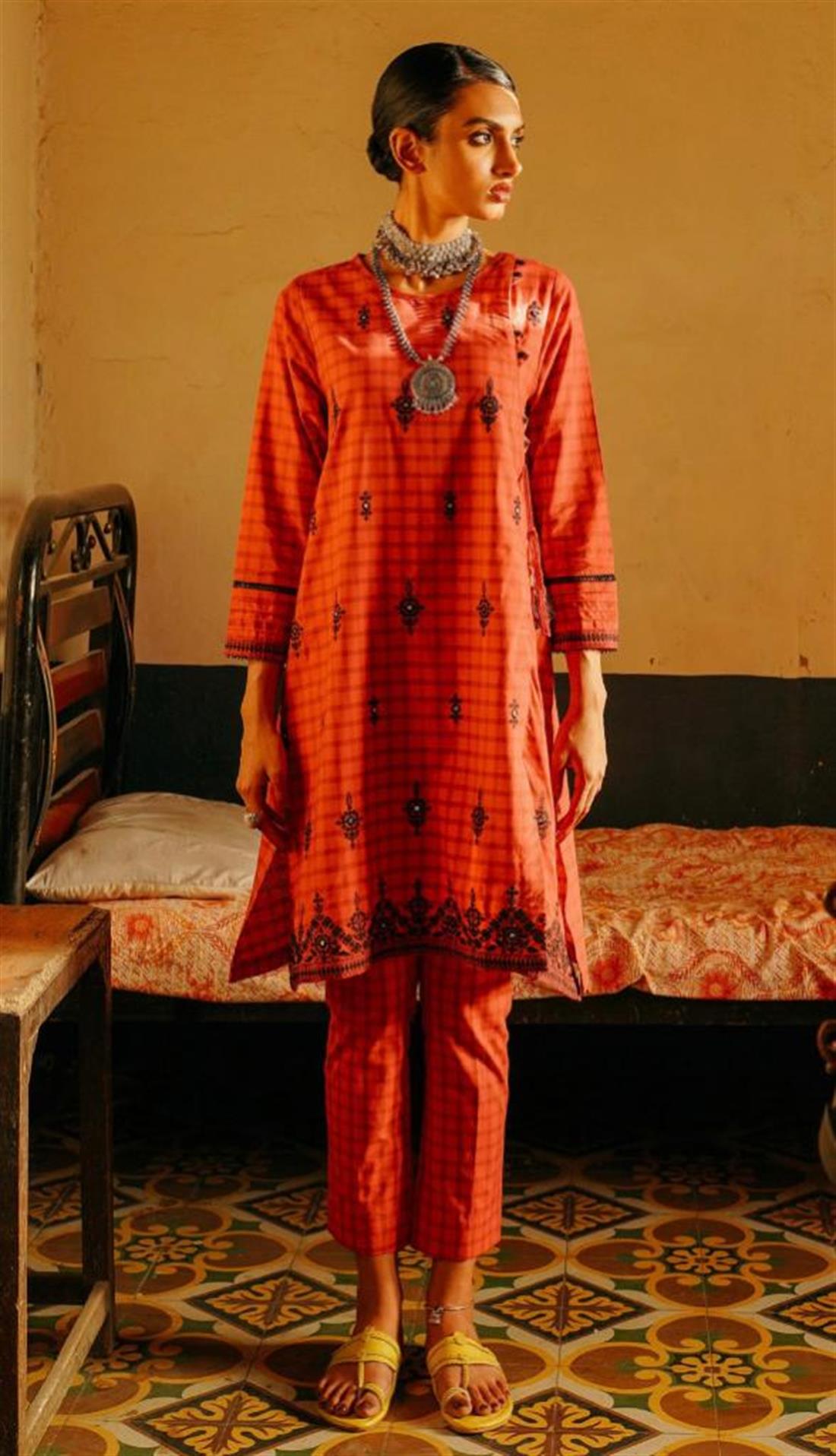 Rose Pink 2 Piece Embroidered Yarn Dyed Shirt & Trouser