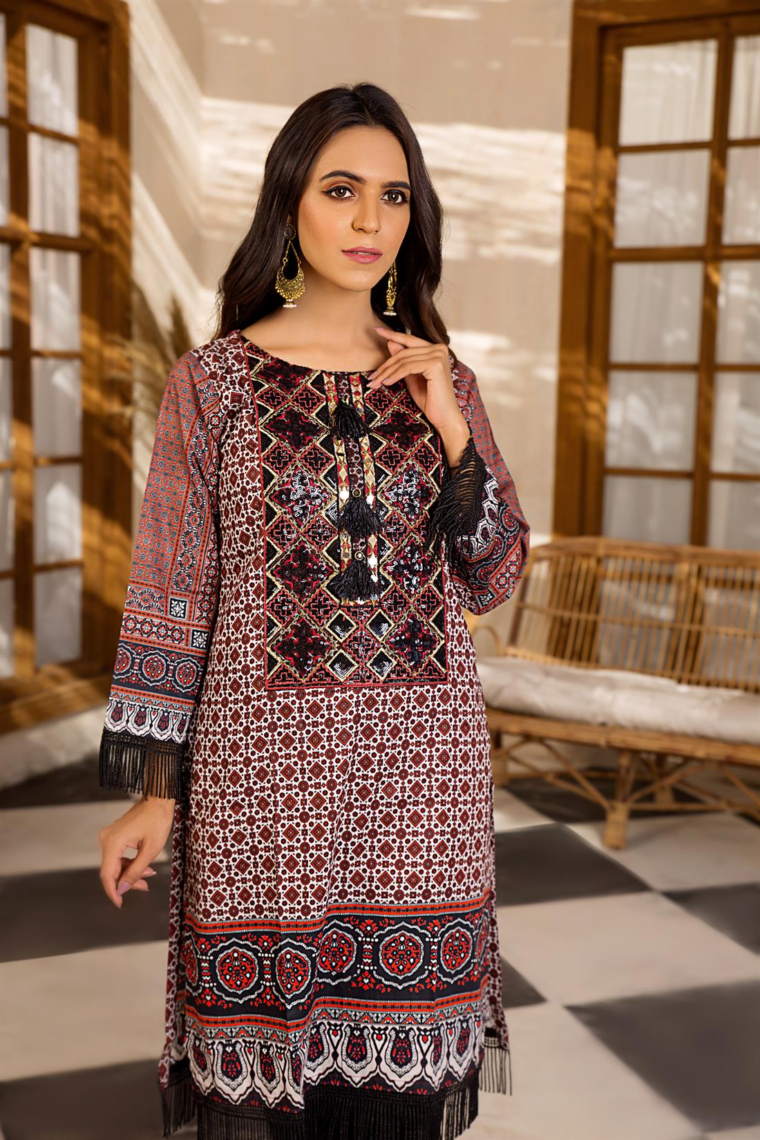 White & Maroon White/Maroon 1 PC Digital Printed Readymade Kurta