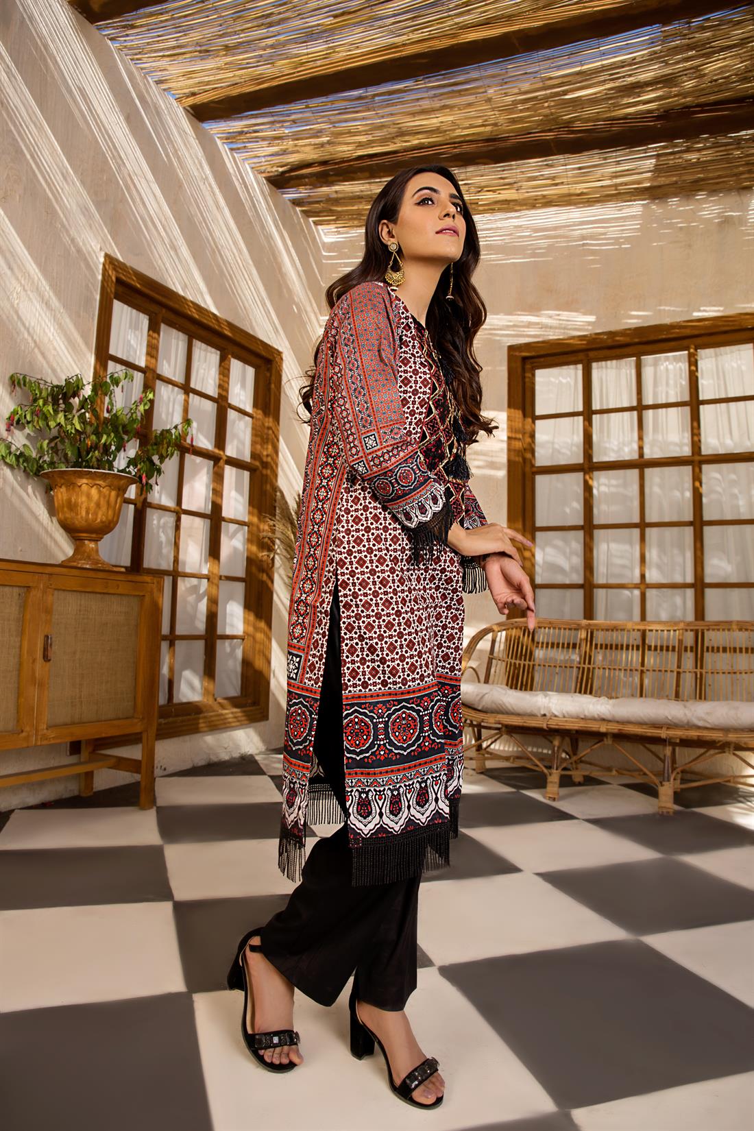 White & Maroon White/Maroon 1 PC Digital Printed Readymade Kurta