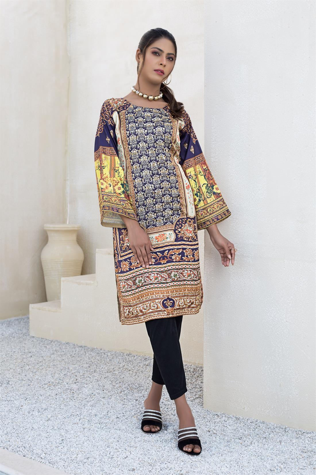 Cream & Navy Blue Cream/Navy Silk Digital Printed Readymade Kurta