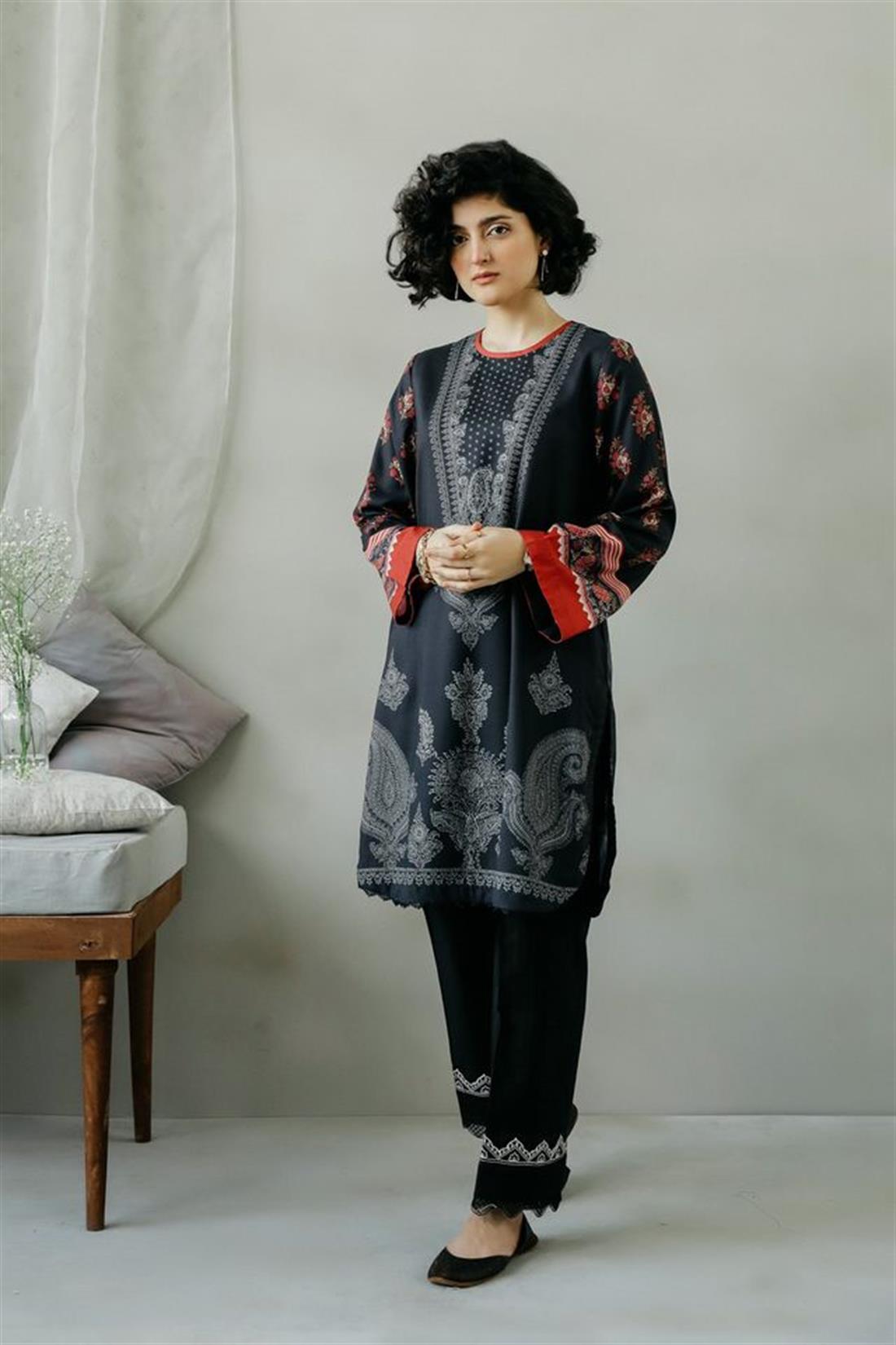 Black Printed Ethnic Designer Ladies Ready to Wear Suits