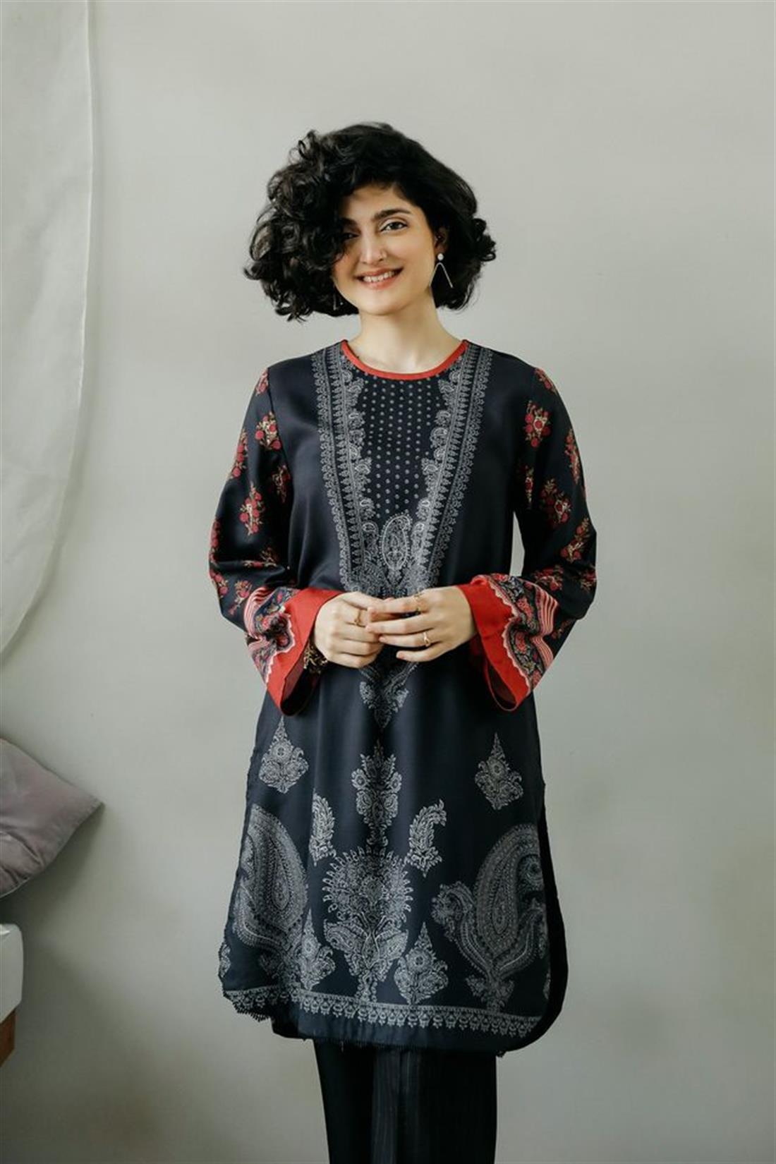 Black Printed Ethnic Designer Ladies Ready to Wear Suits