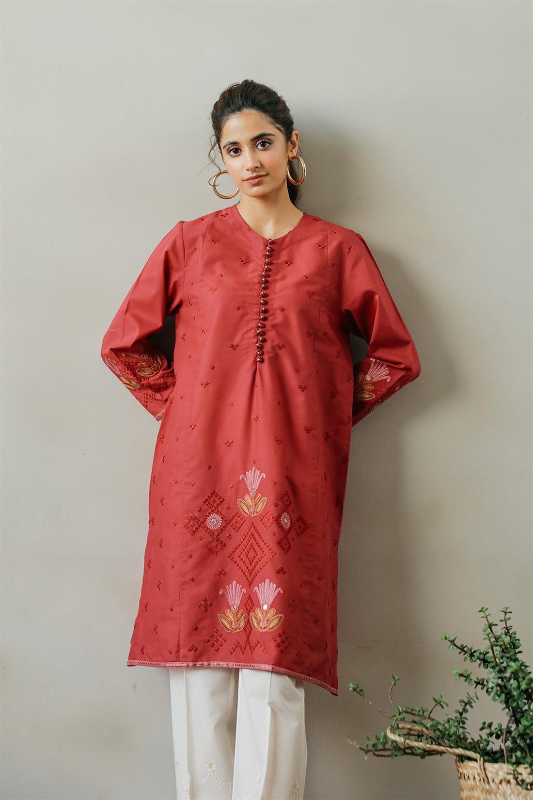 Magenta Pink Embroidered Ladies Readymade Rendered Lawn Shirt