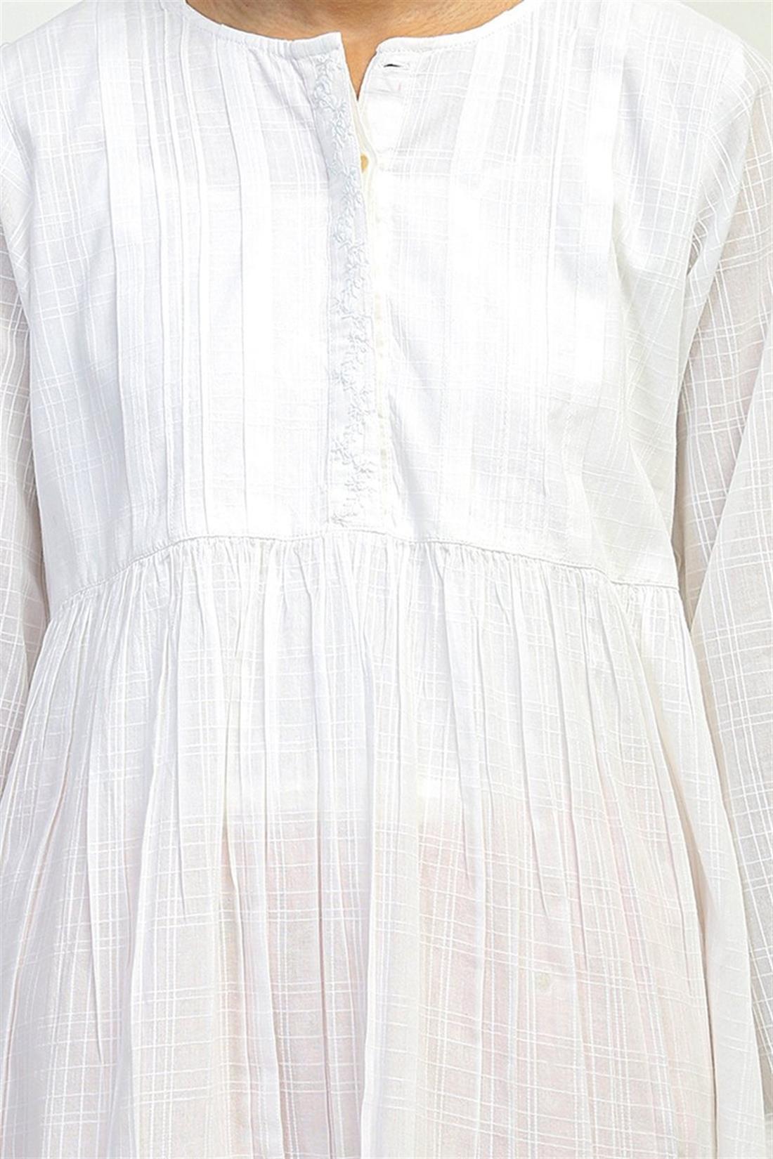 White Embroidered Generation