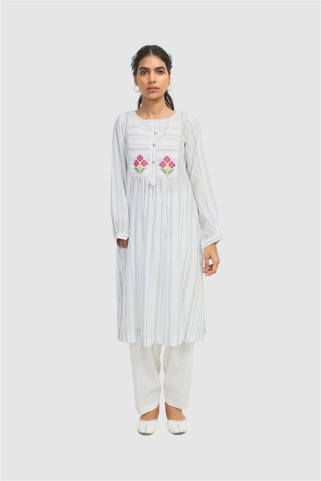 White Printed Lawn Generation