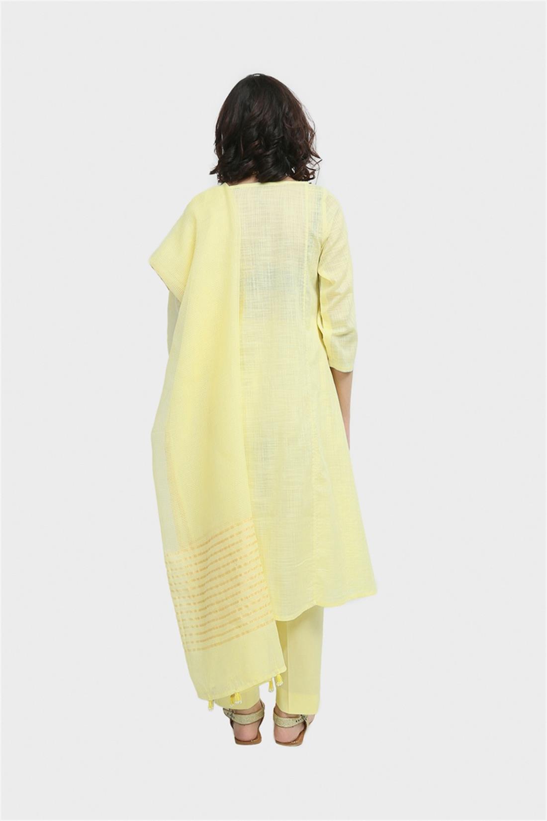 Yellow Mirror Work Lawn Generation