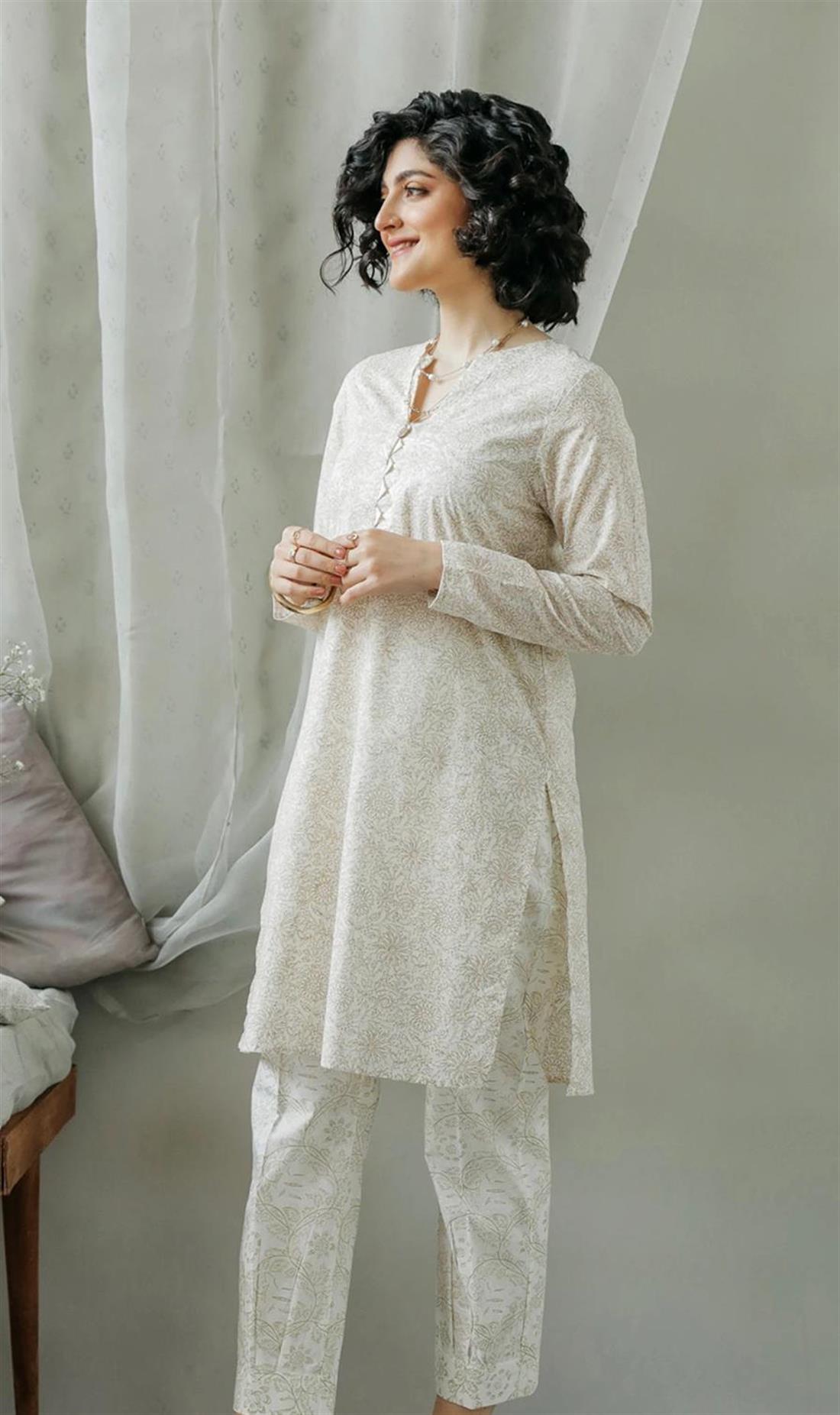 Off White Printed Lawn Ethnic Designer Ladies Ready to Wear Suits
