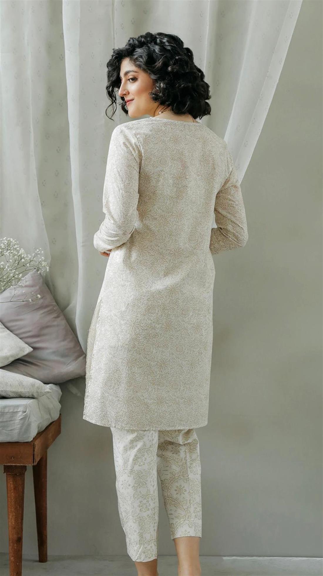 Off White Printed Lawn Ethnic Designer Ladies Ready to Wear Suits