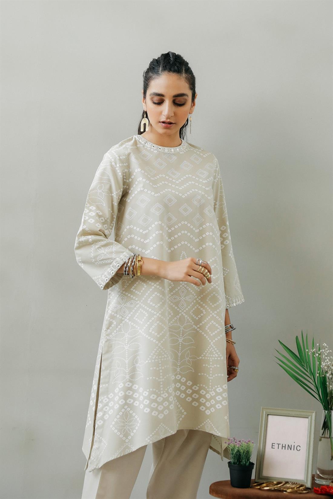 Light Cream Embroidered Lawn Ethnic Designer Ladies Ready to Wear Suits