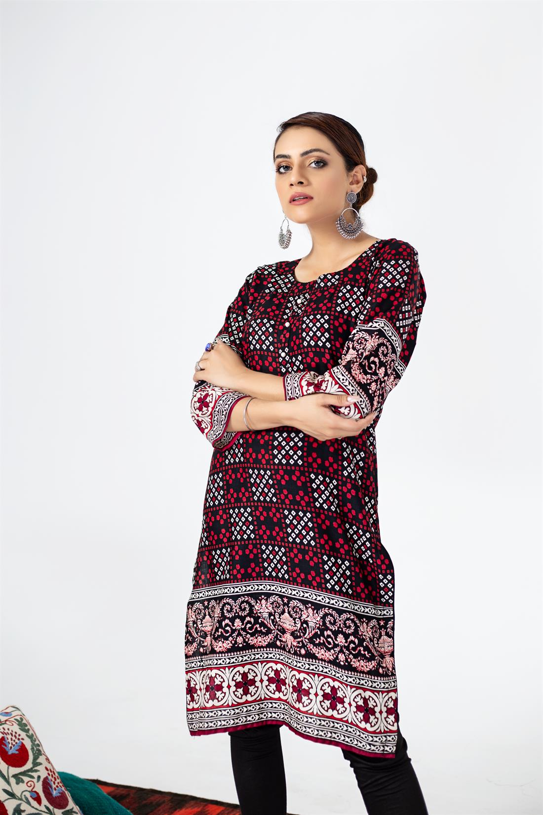Black & Multicolour Black/Multicolour Readymade Traditional Printed Kurta