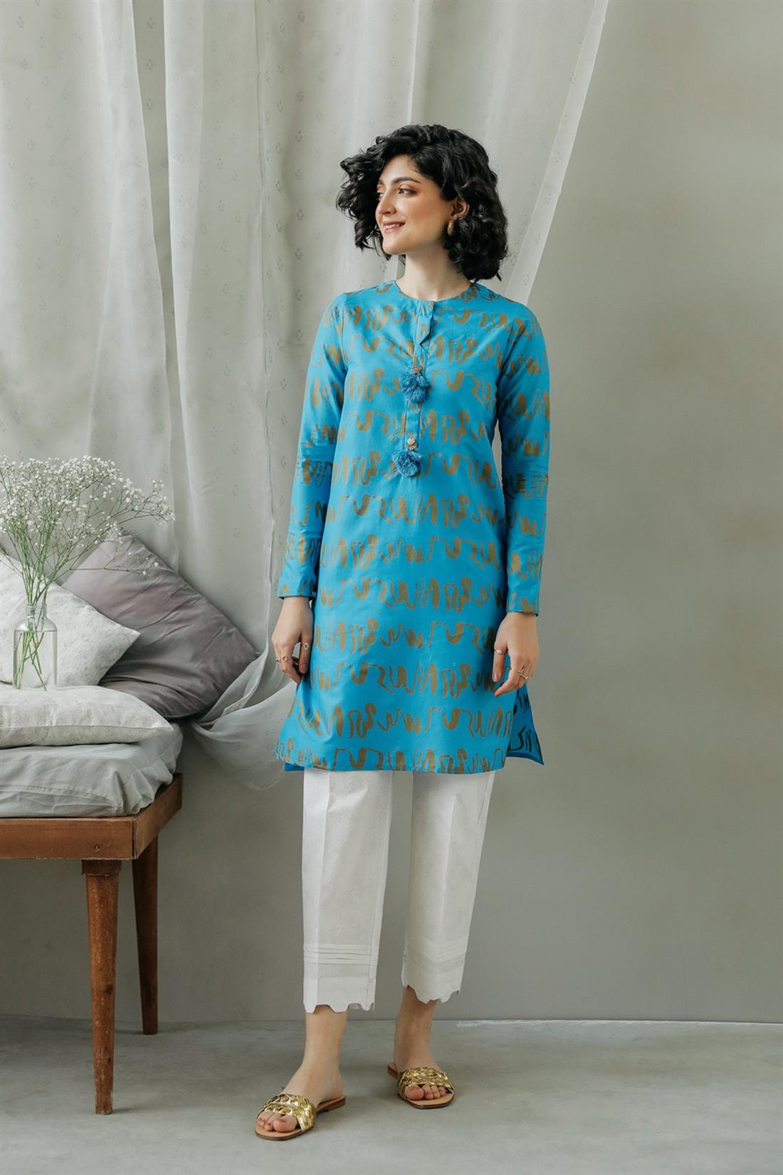 Blue Printed Lawn Ethnic Designer Ladies Ready to Wear Suits