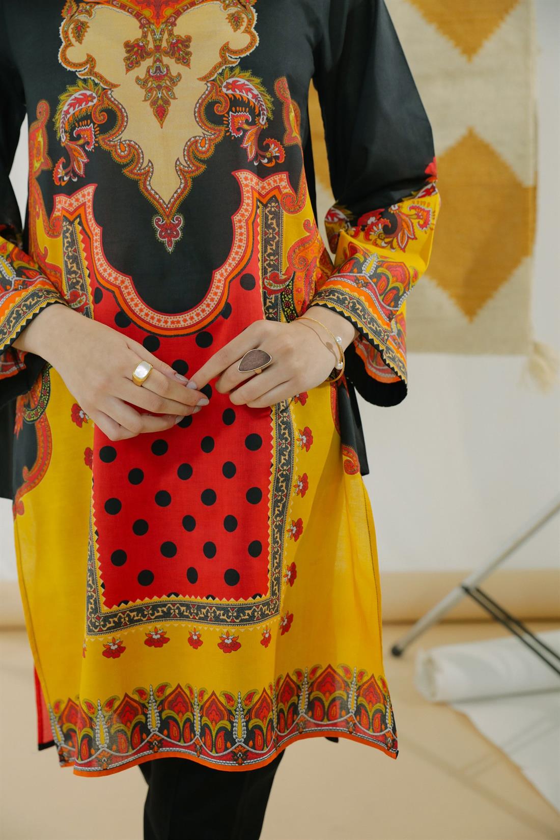 Black & Multicolour Printed Lawn Ethnic Designer Ladies Ready to Wear Suits