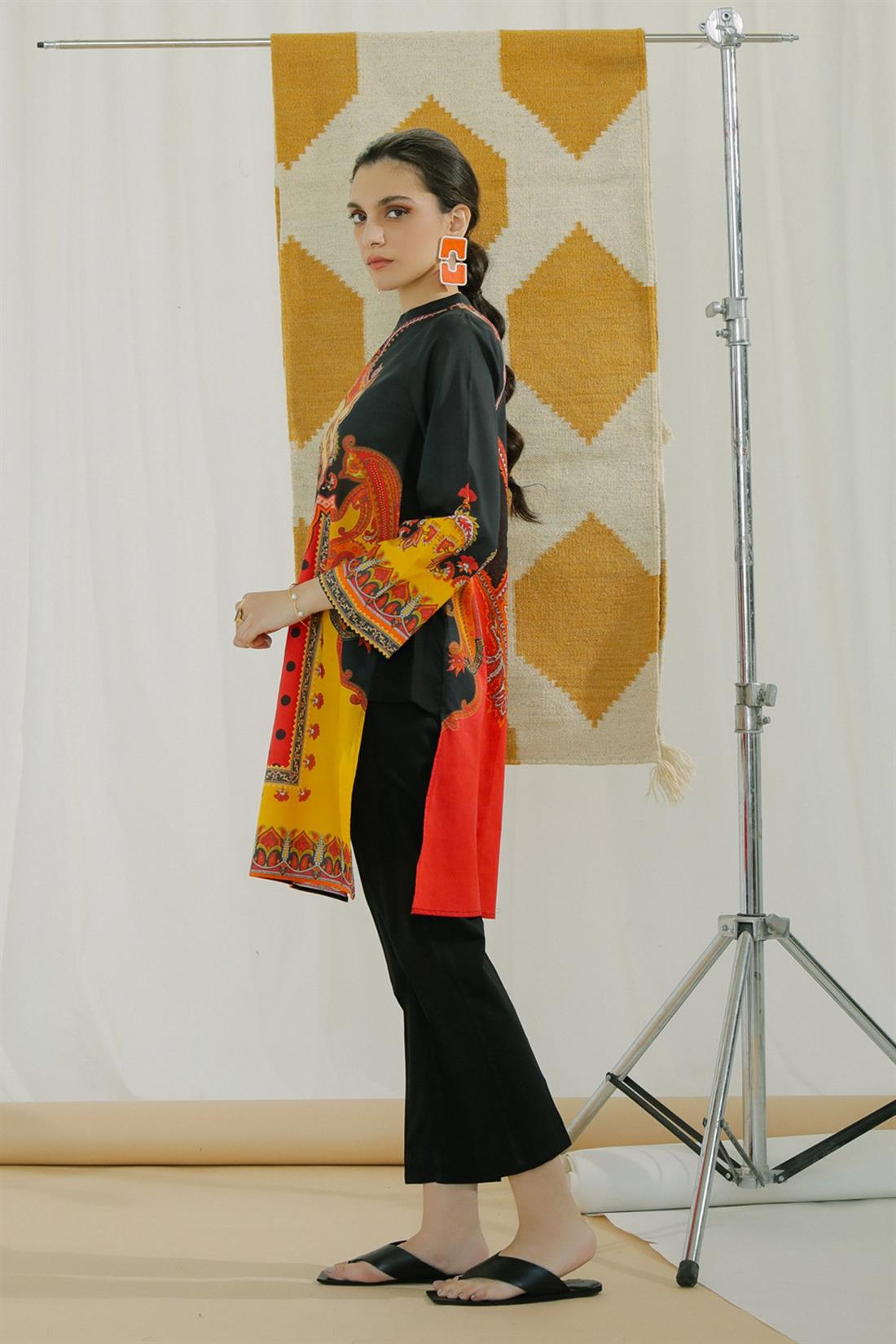 Black & Multicolour Printed Lawn Ethnic Designer Ladies Ready to Wear Suits