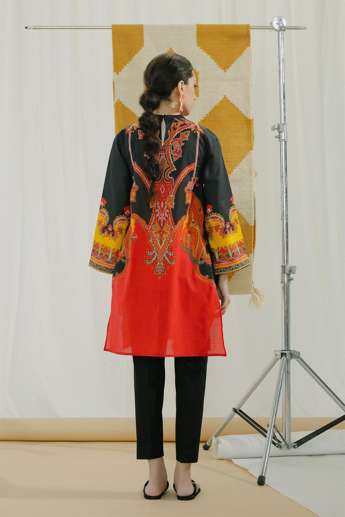 Black & Multicolour Printed Lawn Ethnic Designer Ladies Ready to Wear Suits