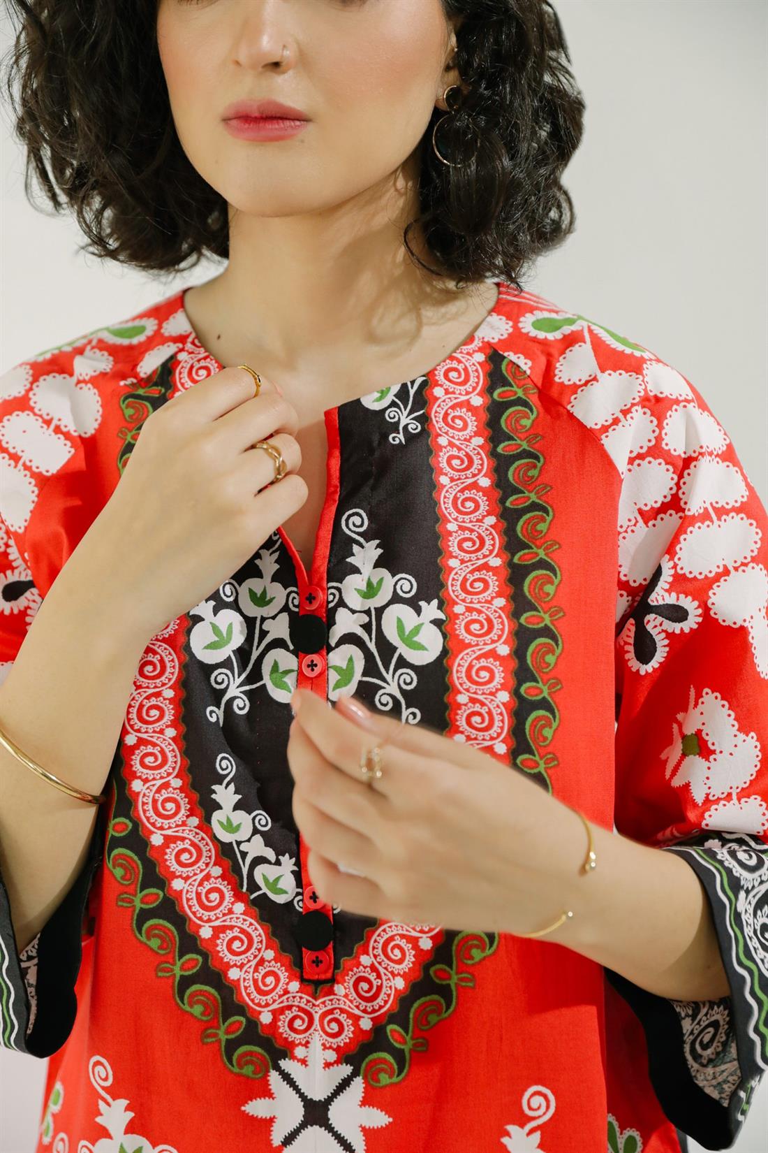 RED & Black Printed Lawn Ethnic Designer Ladies Ready to Wear Suits