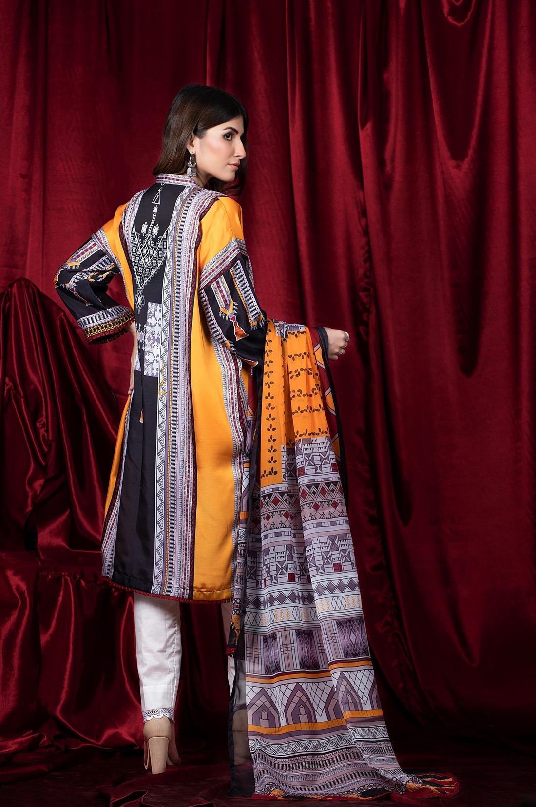 Grey & Multicolour Grey/Multicolour Printed Charmuse Silk Shirt & Dupatta