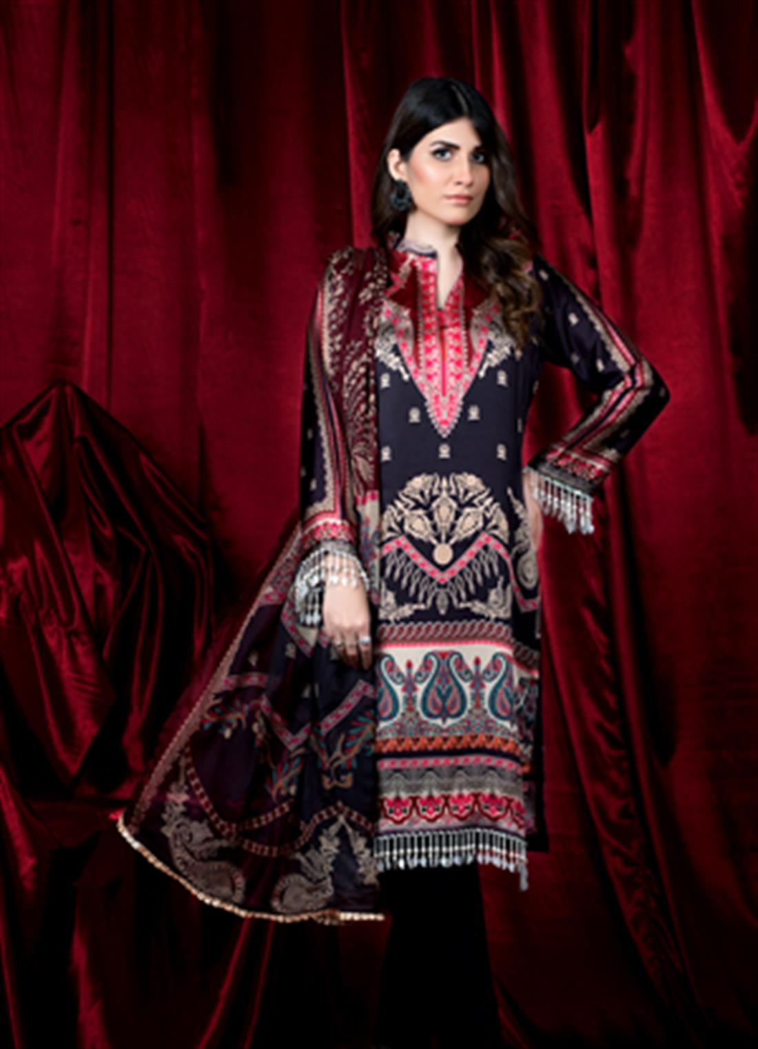 Black & Multicolour Black/Multicolour Printed Charmuse Silk Shirt & Dupatta