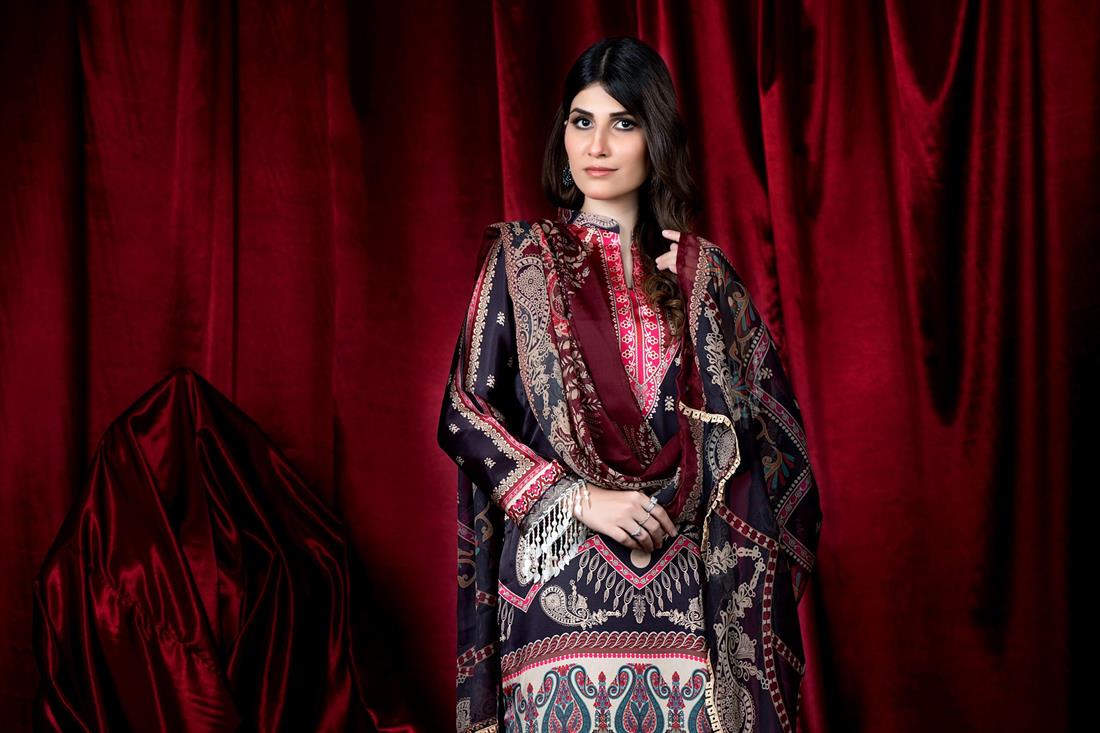 Black & Multicolour Black/Multicolour Printed Charmuse Silk Shirt & Dupatta