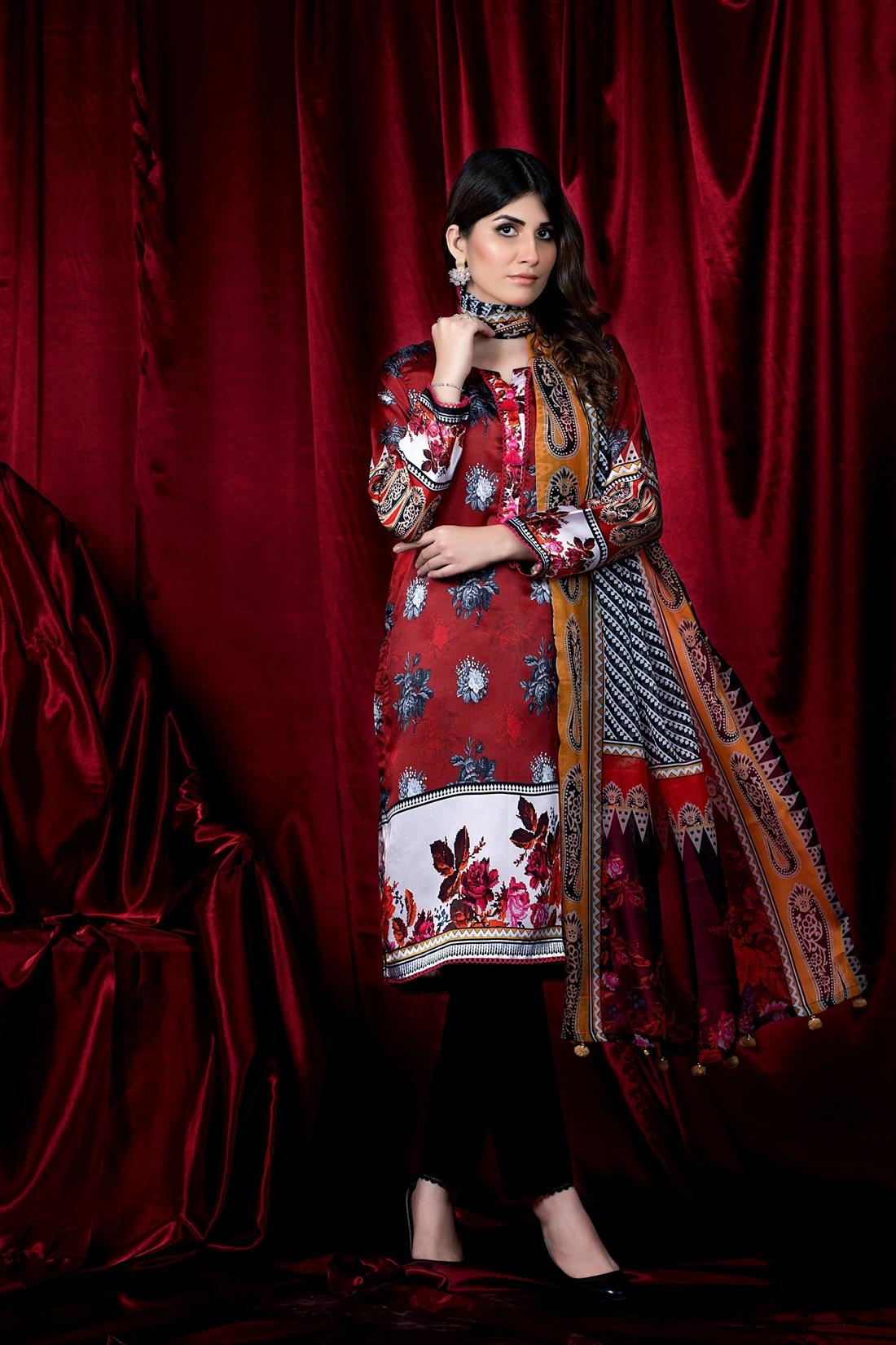Maroon & Black Maroon/Black Printed Charmuse Silk Shirt & Dupatta