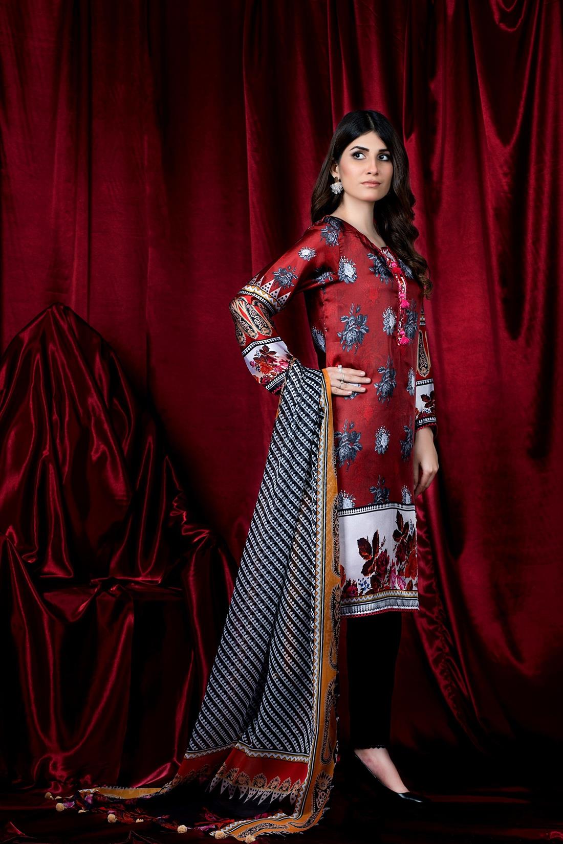 Maroon & Black Maroon/Black Printed Charmuse Silk Shirt & Dupatta