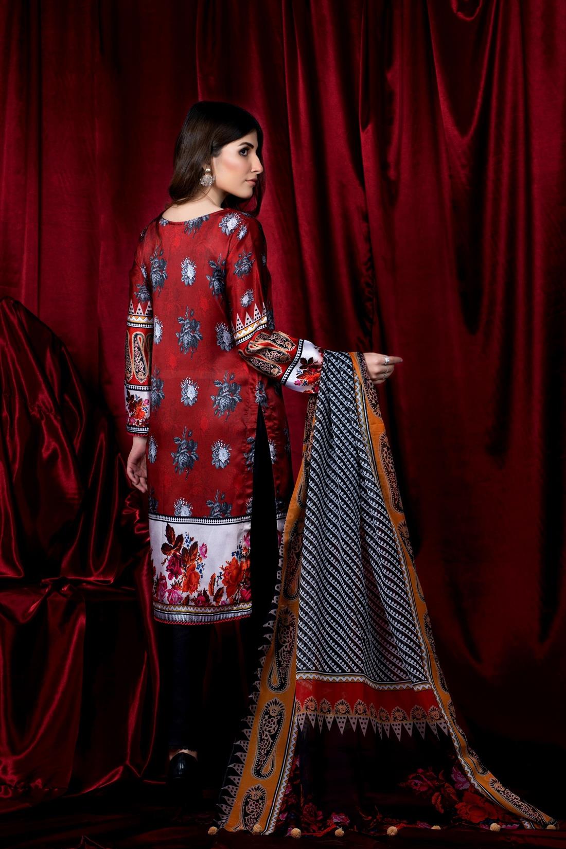 Maroon & Black Maroon/Black Printed Charmuse Silk Shirt & Dupatta