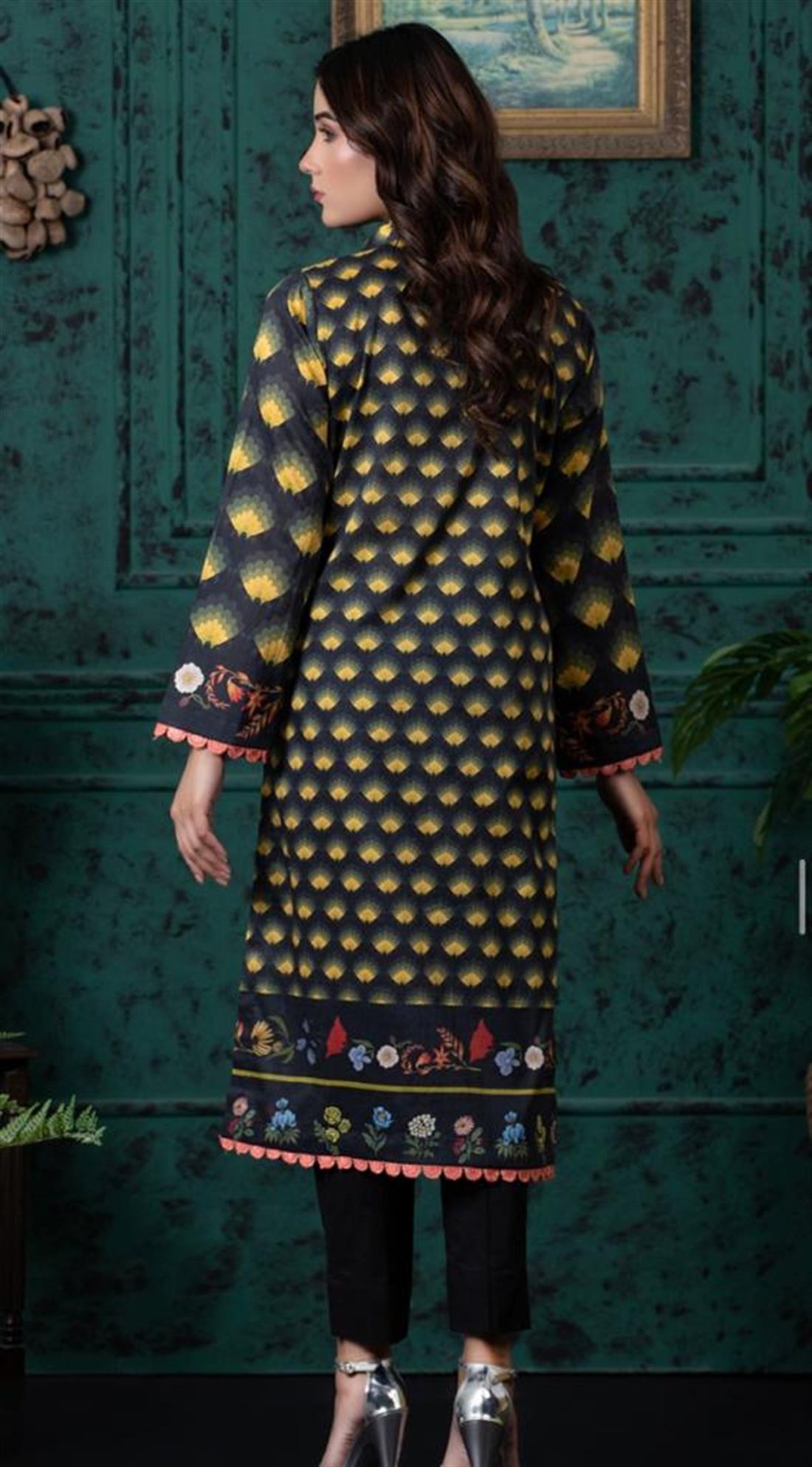 Grey & Yellow Grey/Yellow Digital Printed Lawn Embroidered Kurta