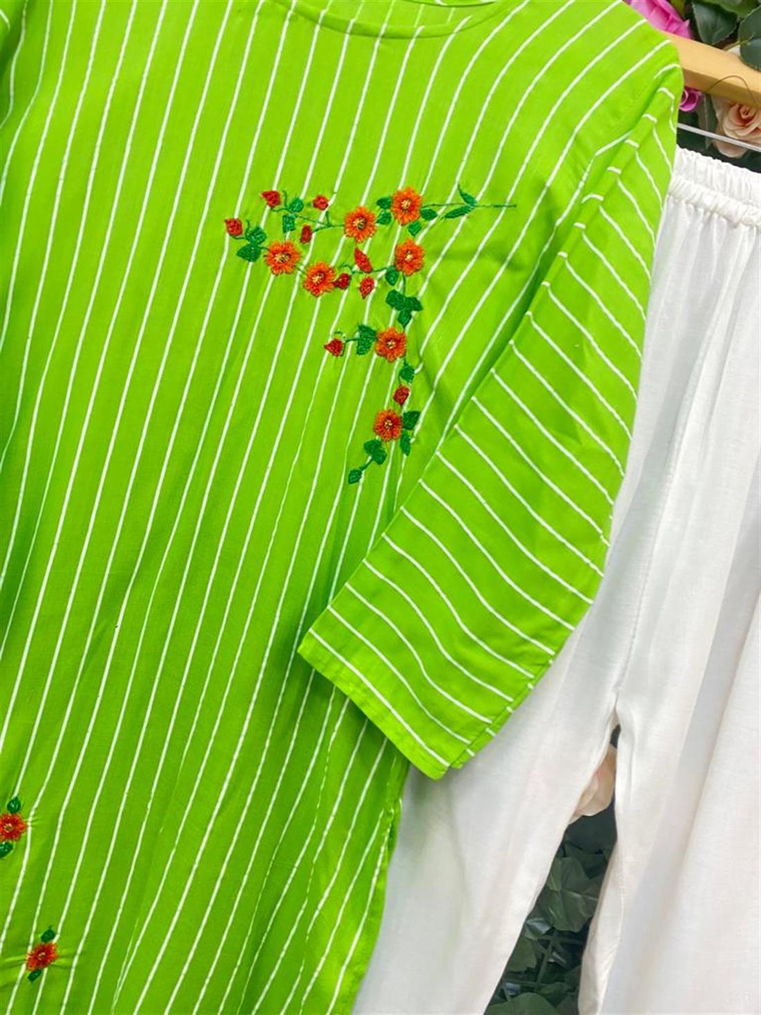 Green & White Green/White 2 Piece Readymade Kurta & Plazzo Trouser