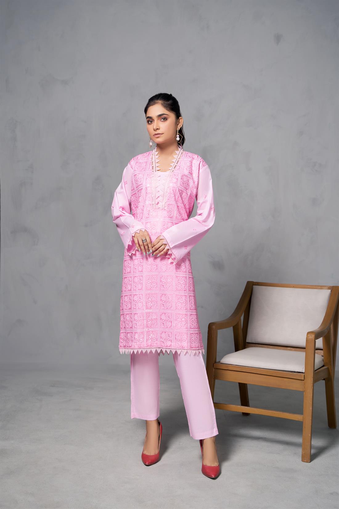 Light Pink Cotton Thread and Sequence Embroidered Kurta