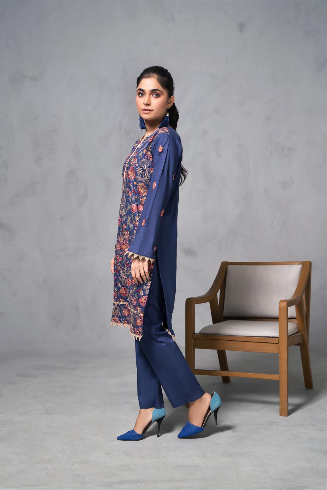 Navy Blue Cotton Thread and Sequence Embroidered Kurta with Trouser