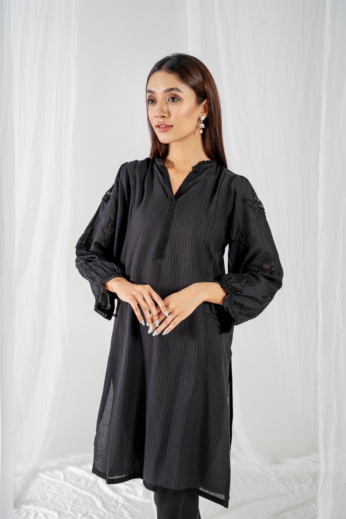 Black 1PC