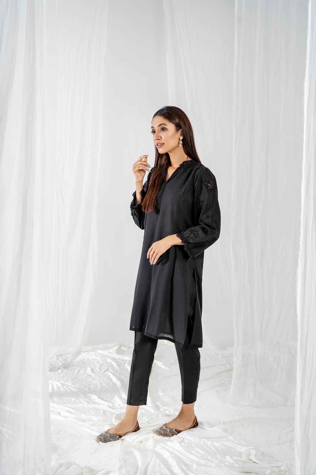 Black 1PC