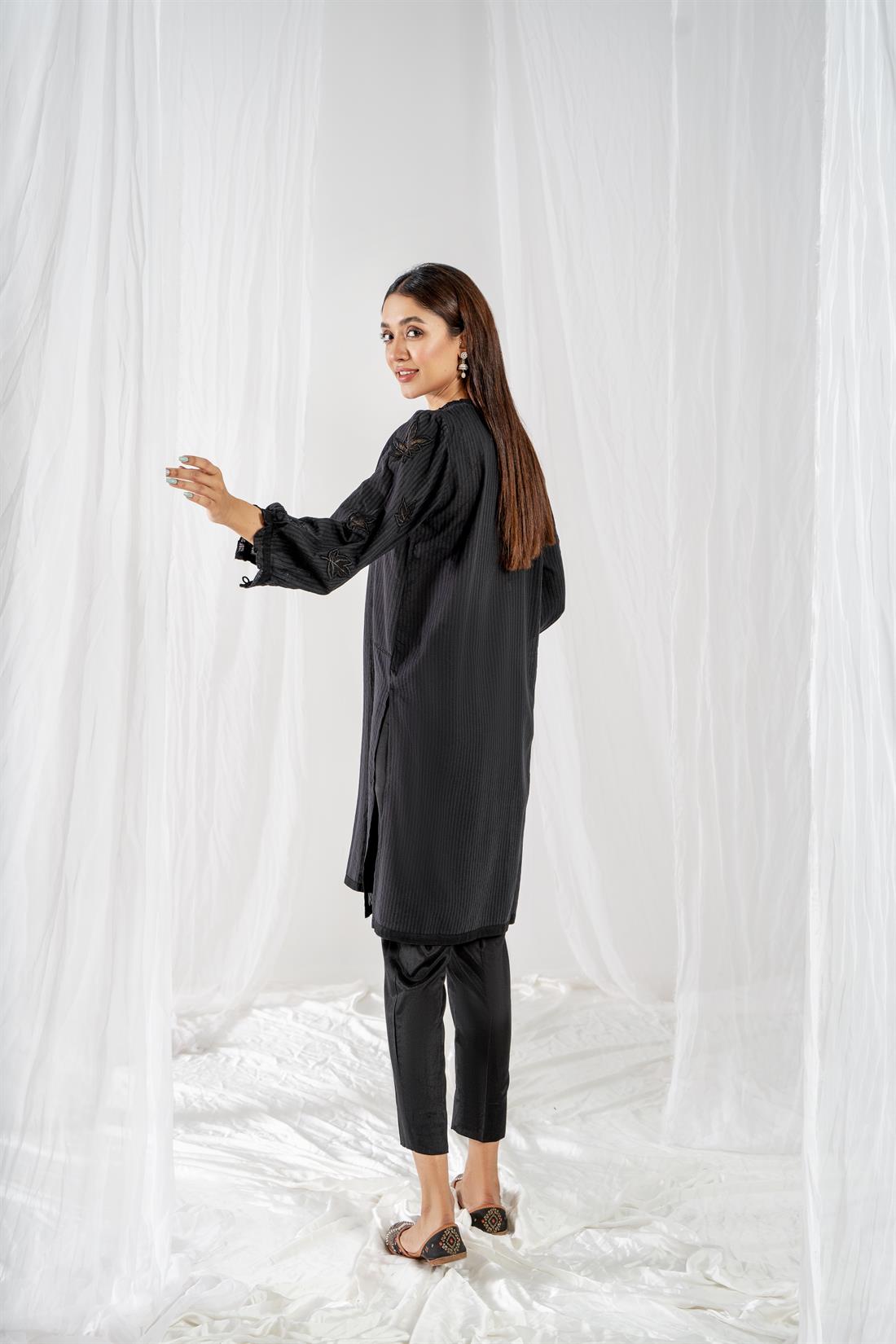 Black 1PC