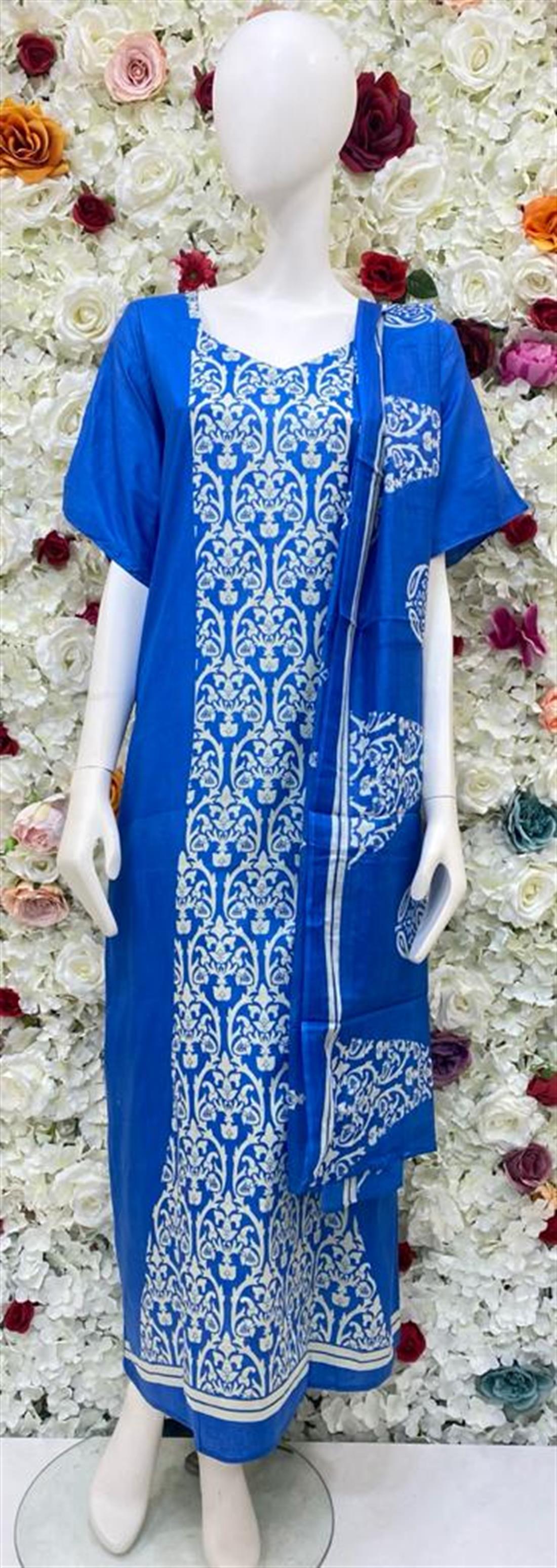 Blue Digital Printed Cotton Nighty with Dupatta. Short Sleeves.