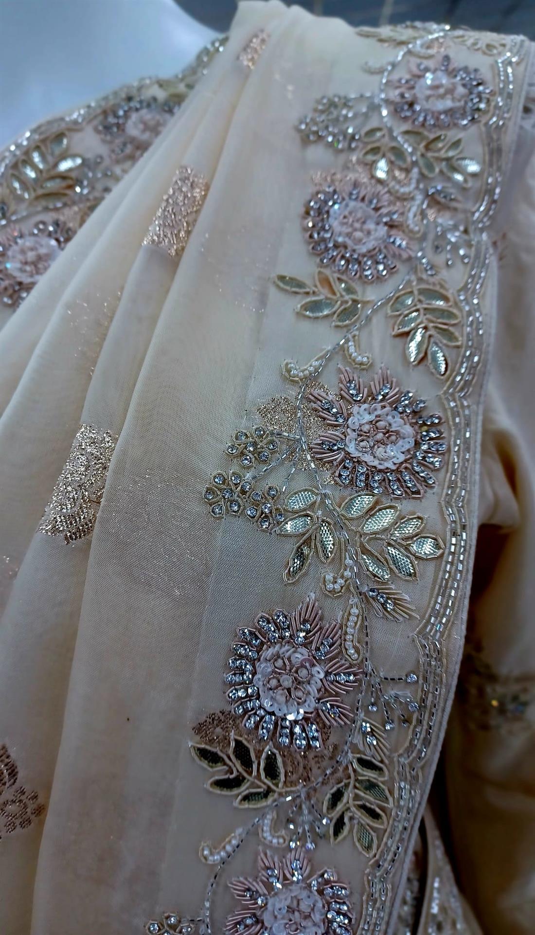 Cream Banarasi Organza Banarsi Saree.
