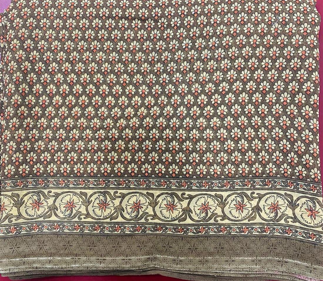 Brown LATEST: Digital Printed Georgette Without Blouse.