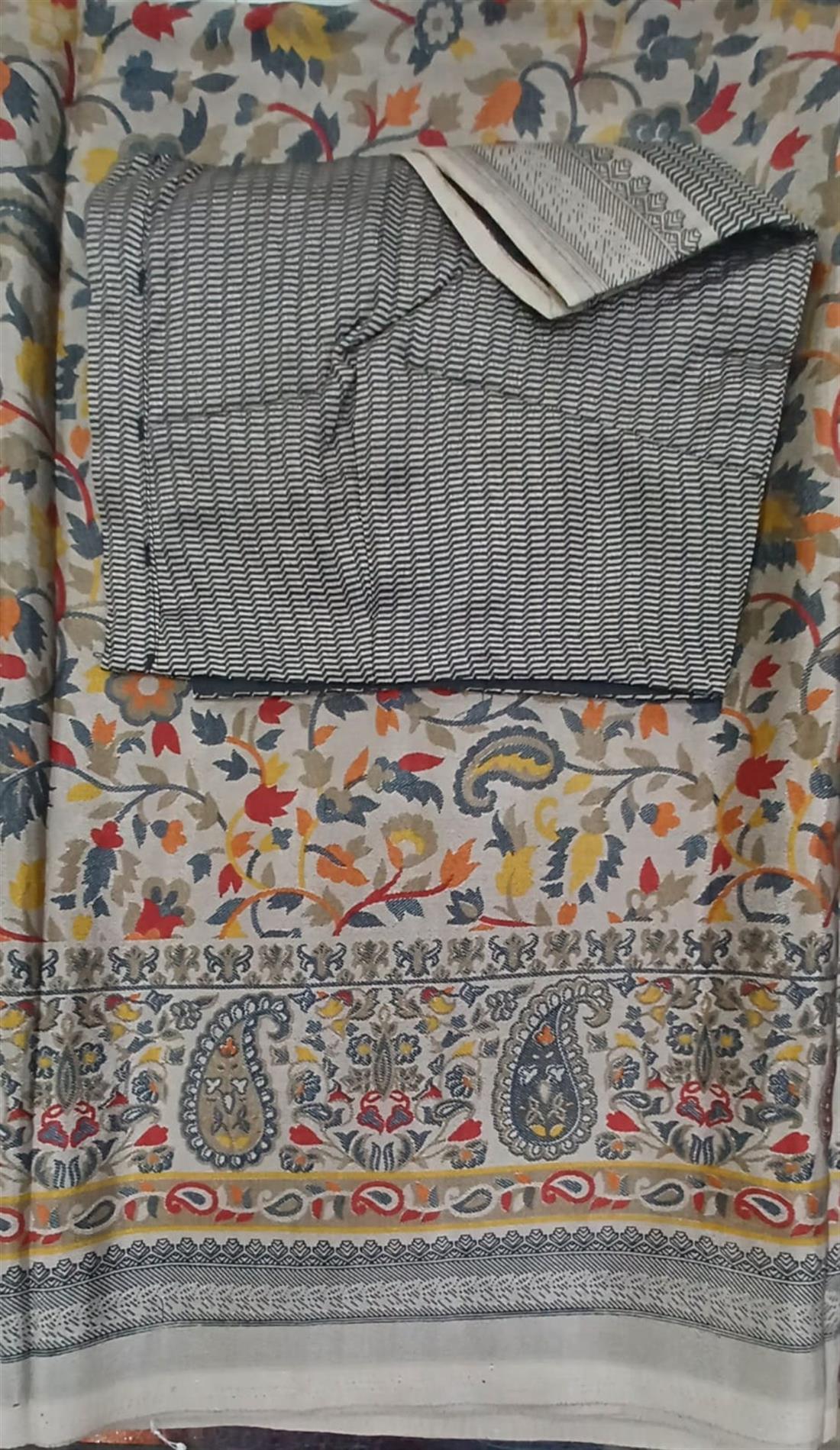Grey & Pink Stunning Digital Printed Silk Saree with Short Sleeves