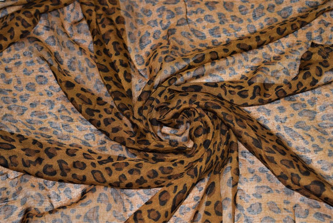 COL 6 Printed Shawl