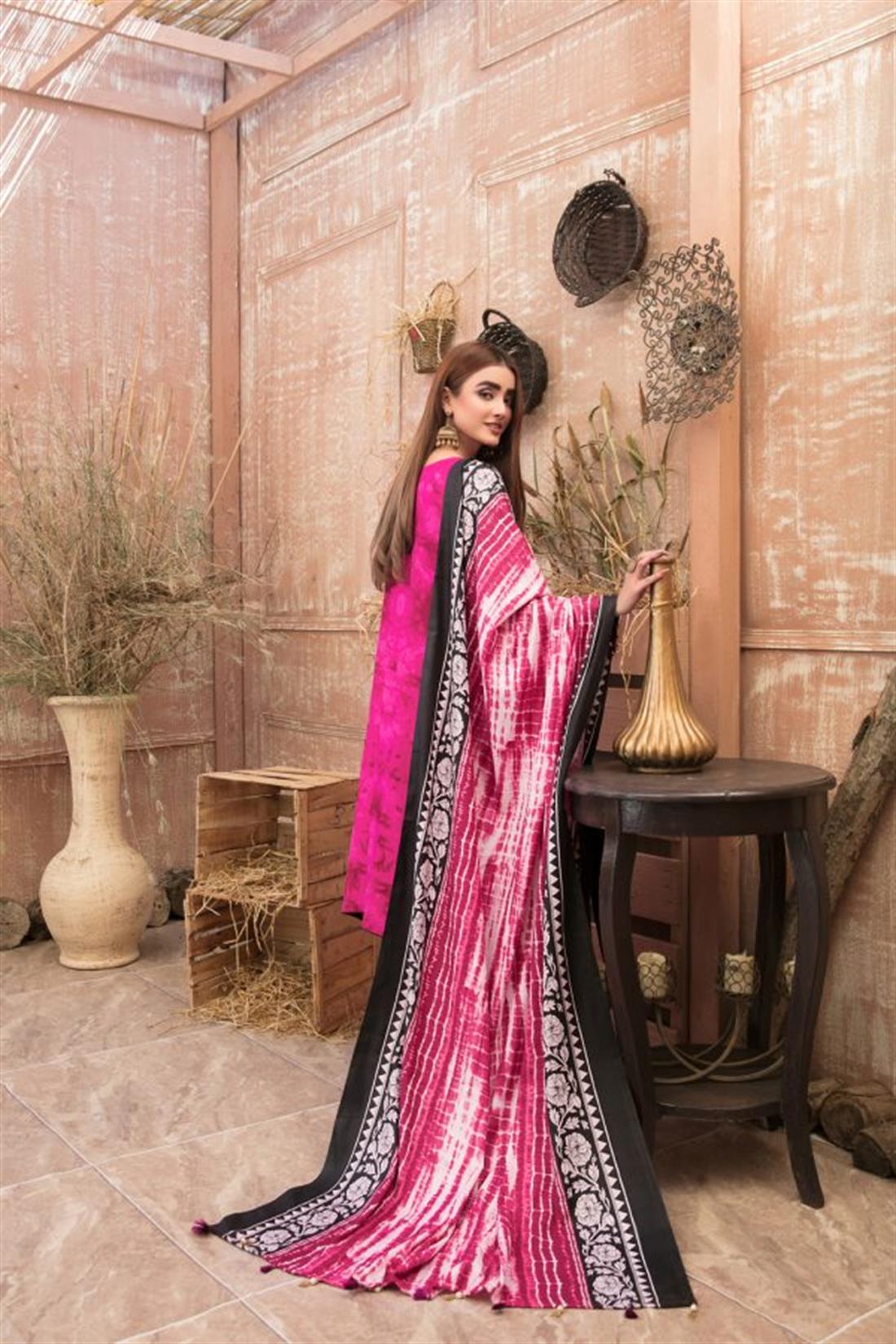 Pink 3 Piece Embroidered Printed Linen Salwar Kameez
