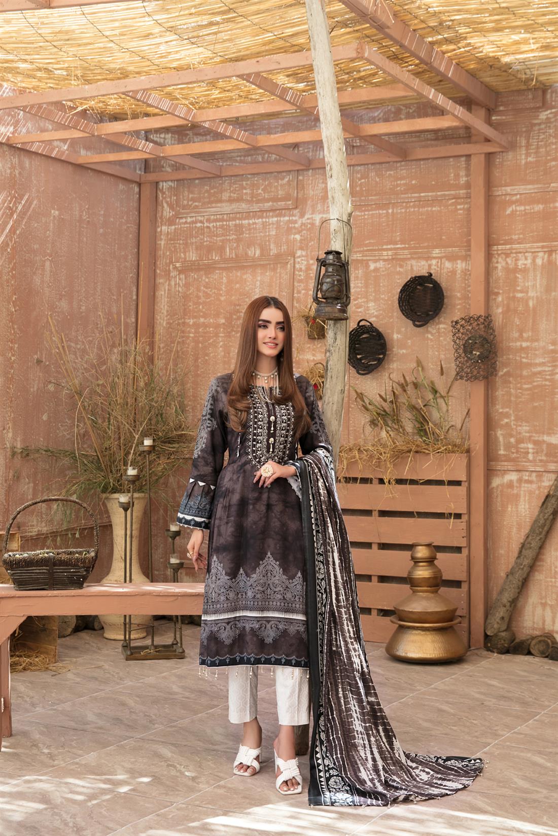 Black Embroidered Linen Ladies Readymade